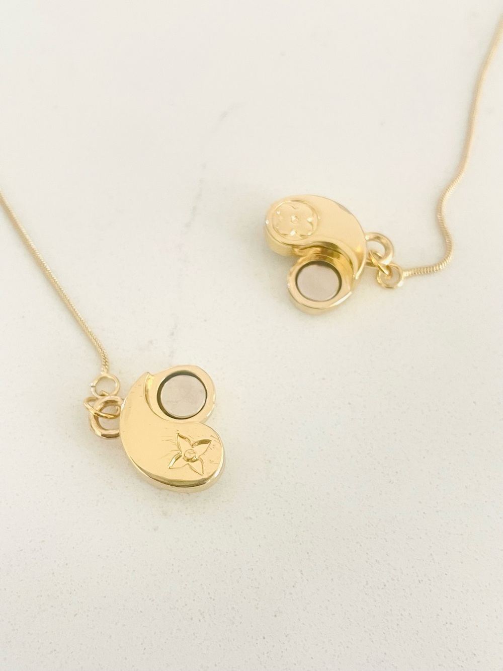 Luxury Gold Logo Upcycled Magnetic Connector Necklace - Picture 2 of 2